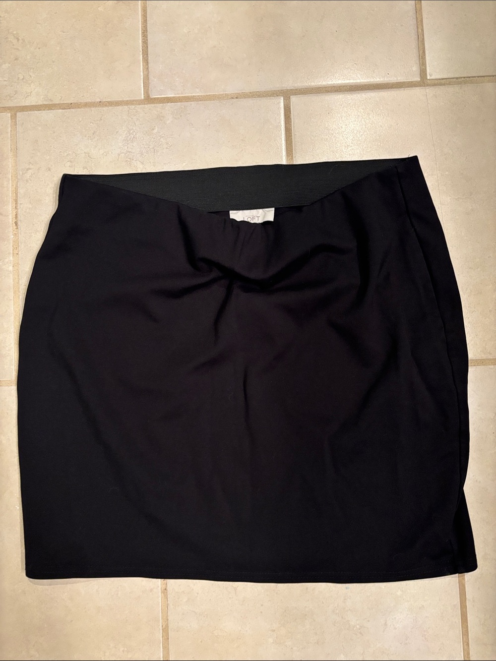 LOFT Black Stretch Pull-On Mini Skirt Sz M